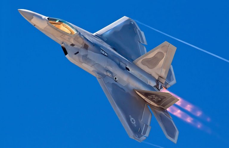 F-22 Raptor